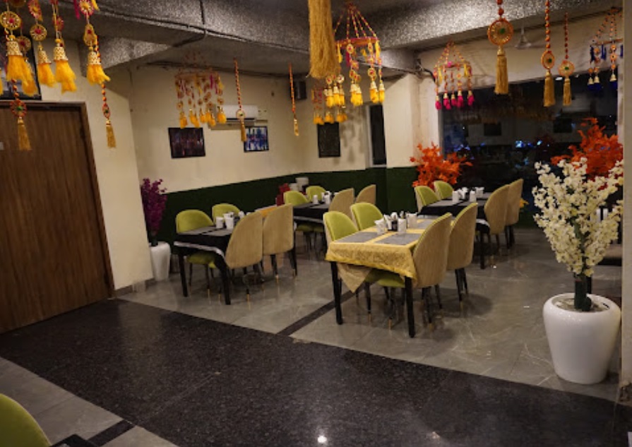 Phulka Restaurant Rohini Pics